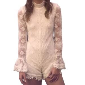 Daughters of Simone Lace Long Sleeve Romper Small